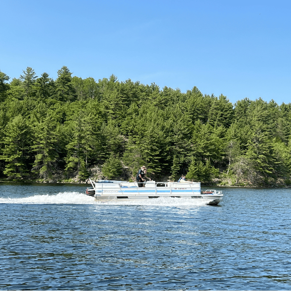 Water Taxi - Killarney Park - Widgawa Lodge